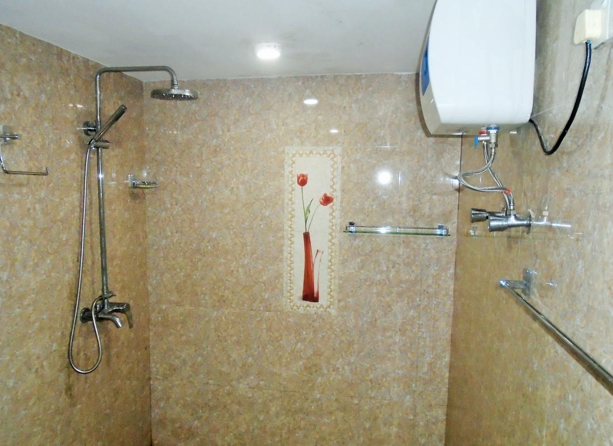 אונה ואטונה Ceylon Hostel-Galle מראה חיצוני תמונה
